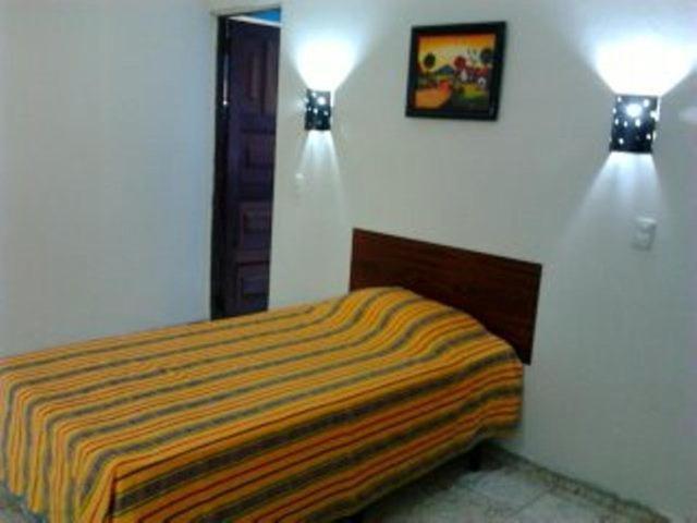סאן סלבדור Hostal Dona Marta מראה חיצוני תמונה