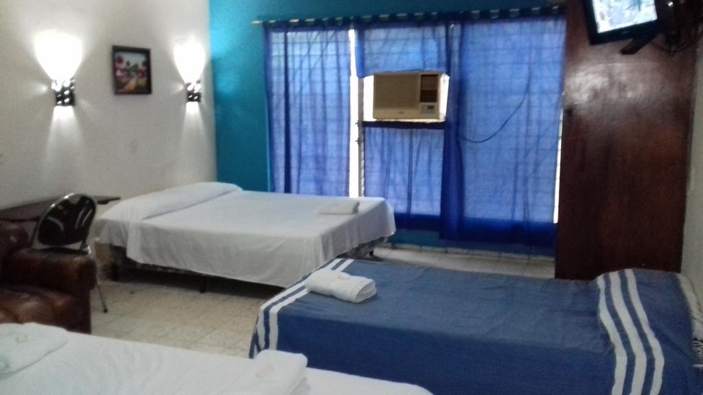 סאן סלבדור Hostal Dona Marta מראה חיצוני תמונה