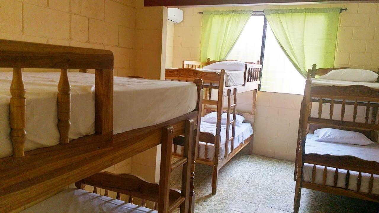 סאן סלבדור Hostal Dona Marta מראה חיצוני תמונה